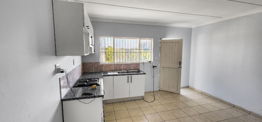 6 Bedroom Property for Sale in Cambridge Eastern Cape